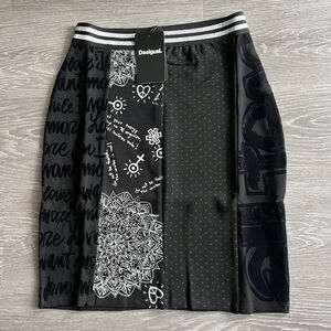 Desigual Craig Skirt Womens Small Black Textured Elasticated Waist